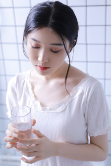 挪威的森林截了一小片段视频